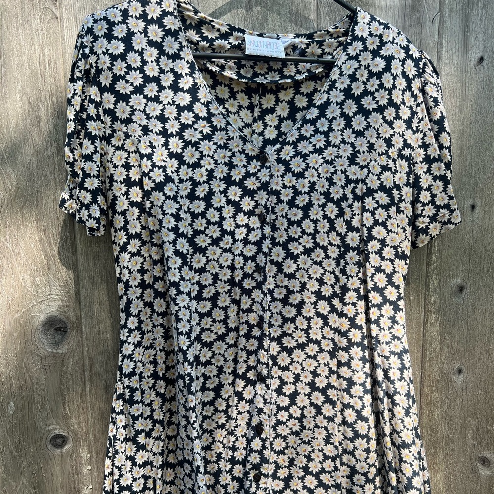 VINTAGE daisy dress